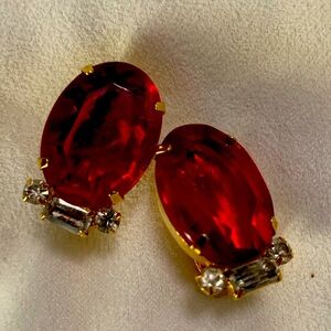 Beautiful Rhinestones Costume Clip on Earrings